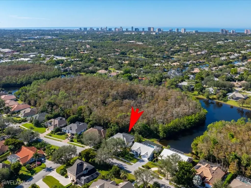 6665 Mill Run Circle Naples FL 34109