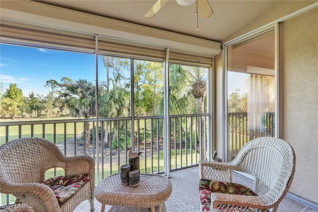 Estero FL, 21351 Lancaster Run, Unit 326