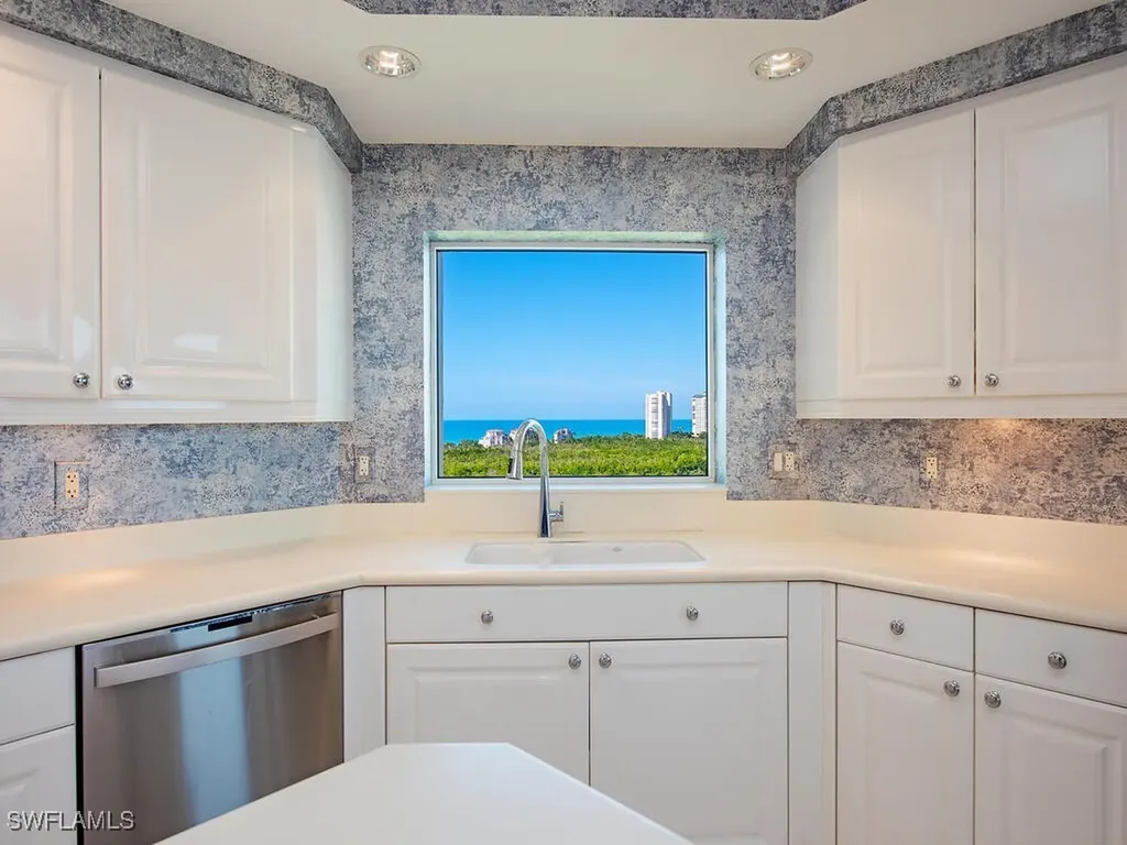 7425 Pelican Bay Boulevard Naples FL 34108
