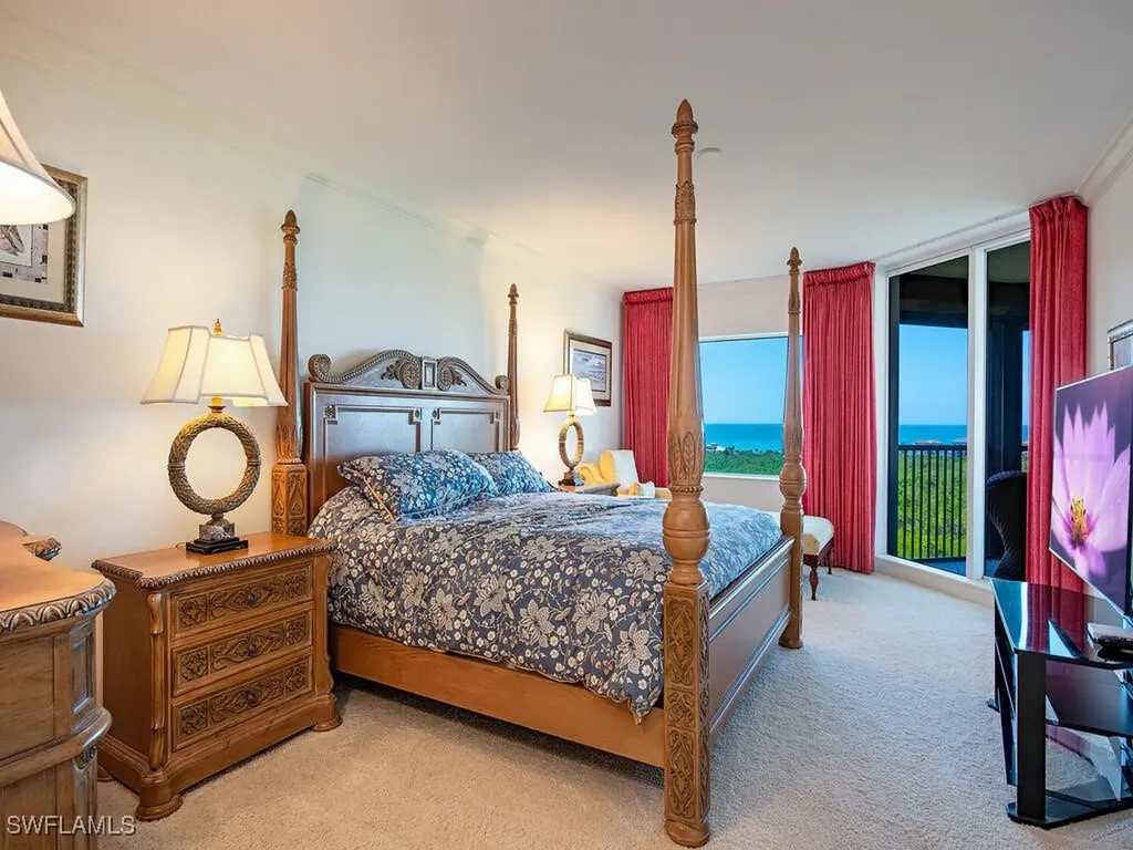 7425 Pelican Bay Boulevard Naples FL 34108