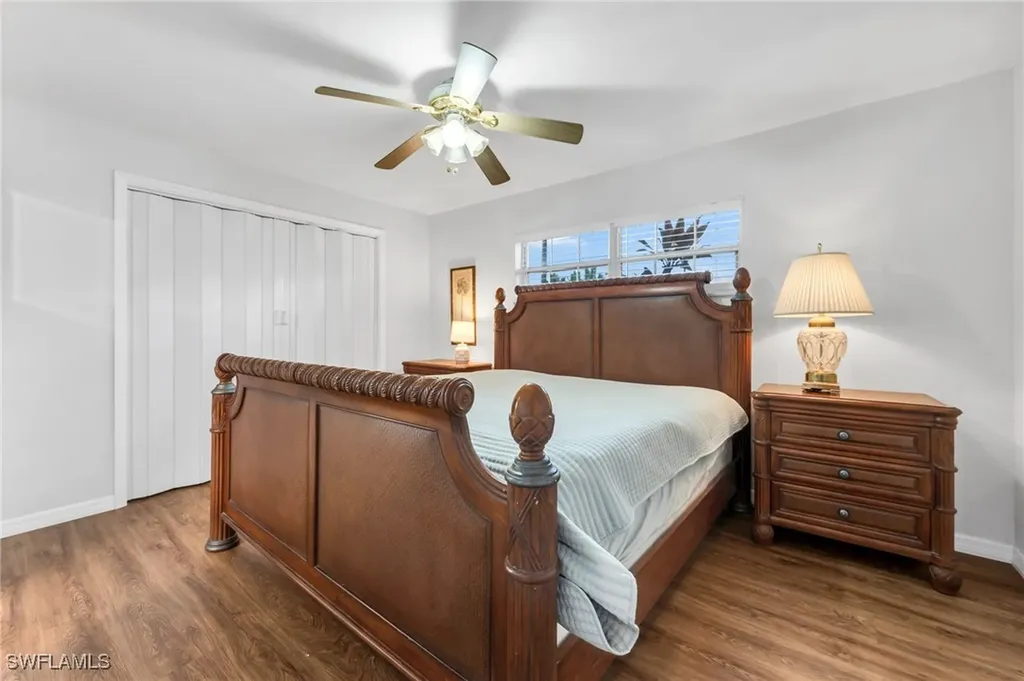 2772 Riverview Drive Naples FL 34112