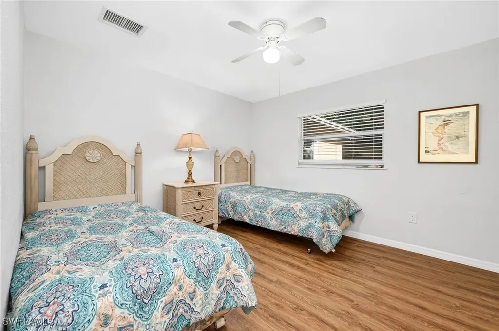 2772 Riverview Drive Naples FL 34112