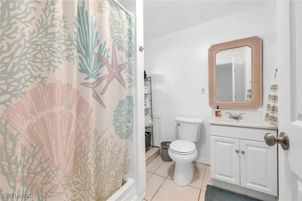 2772 Riverview Drive Naples FL 34112