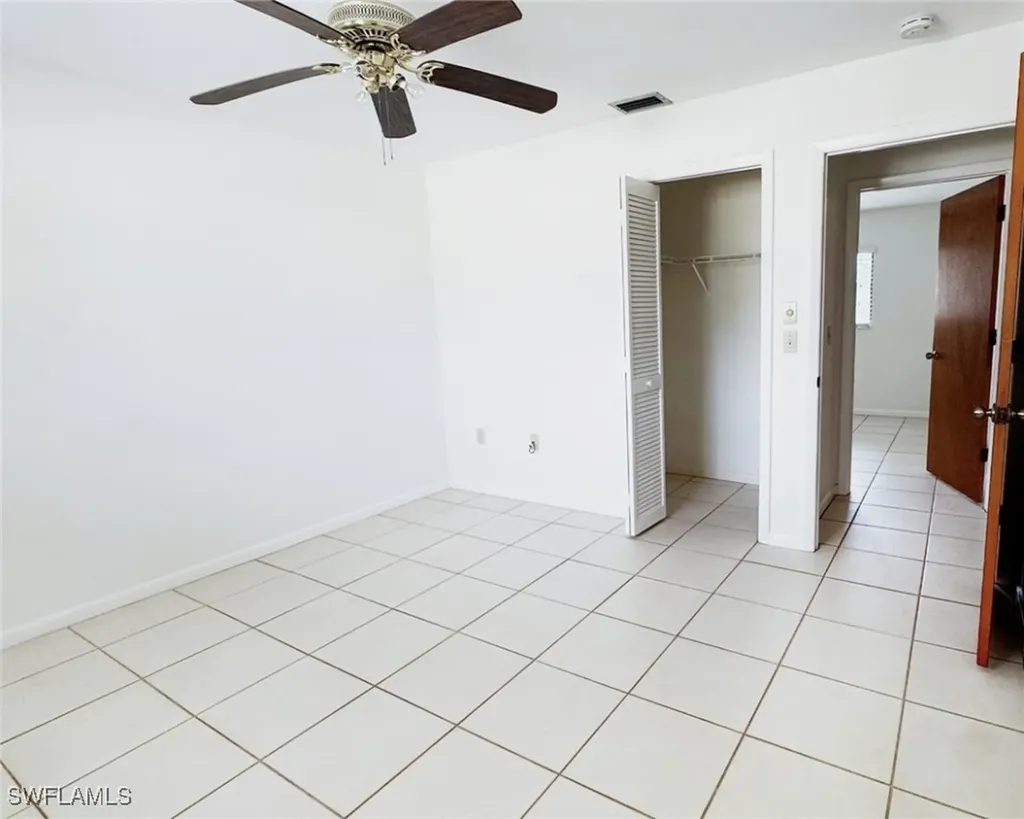 699 110th Avenue N Naples FL 34108