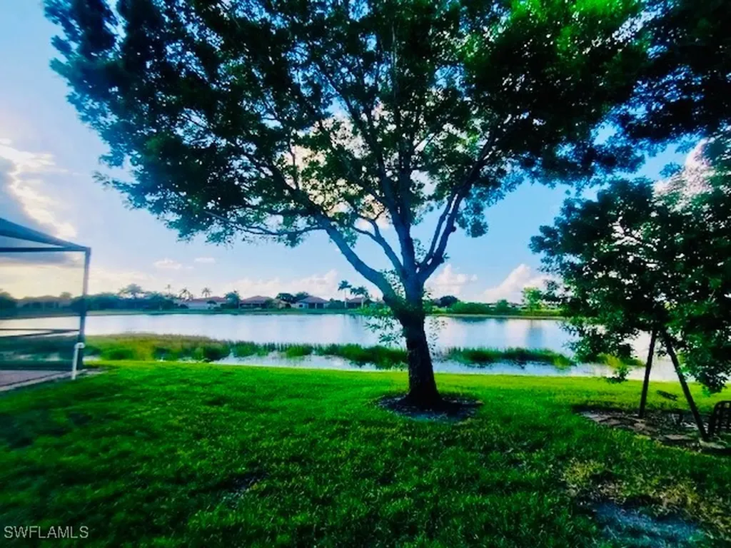 1497 Birdie Drive Naples FL 34120