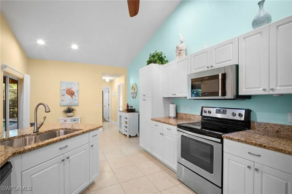 1505 NW 33rd Place Cape Coral FL 33993