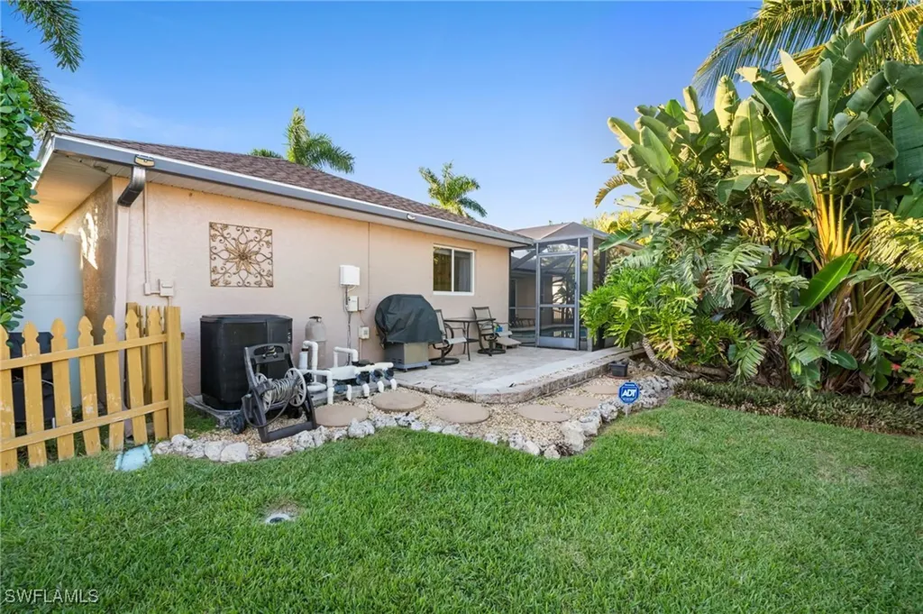 1505 NW 33rd Place Cape Coral FL 33993