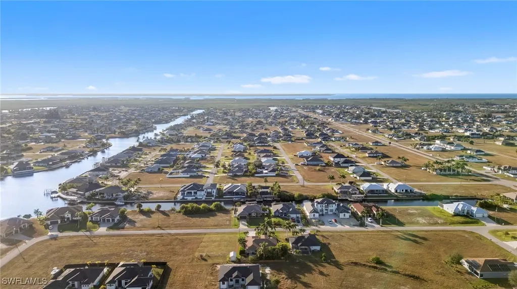 1505 NW 33rd Place Cape Coral FL 33993