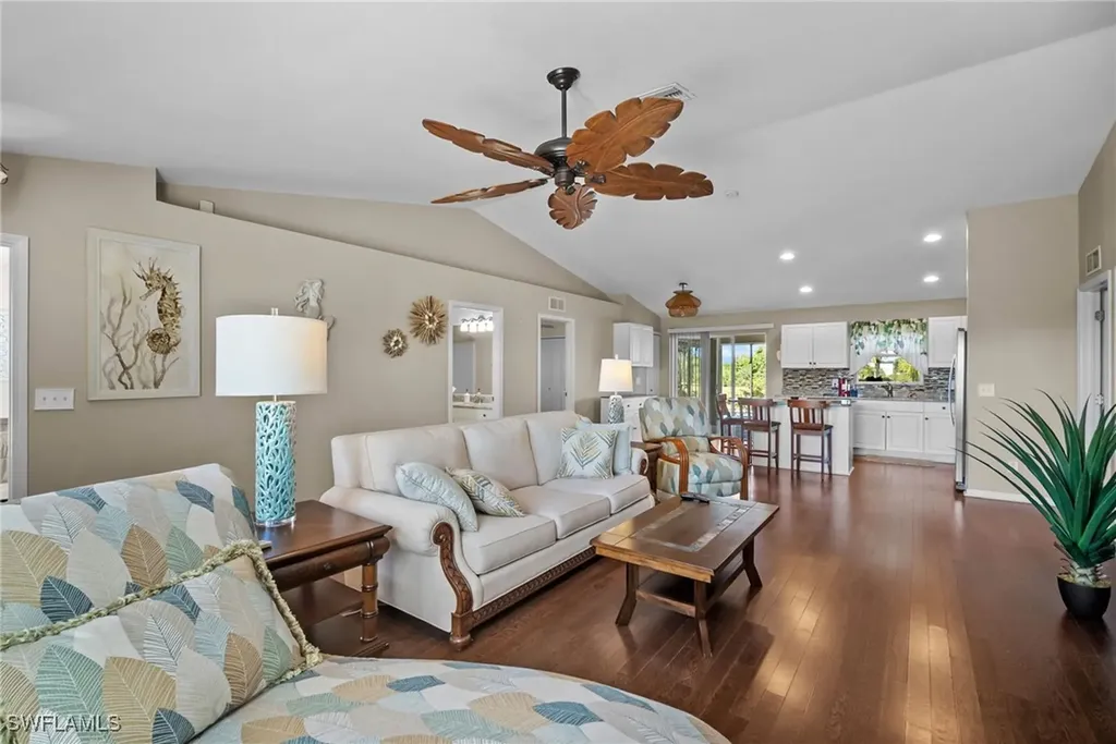 2905 NW 13th Street Cape Coral FL 33993