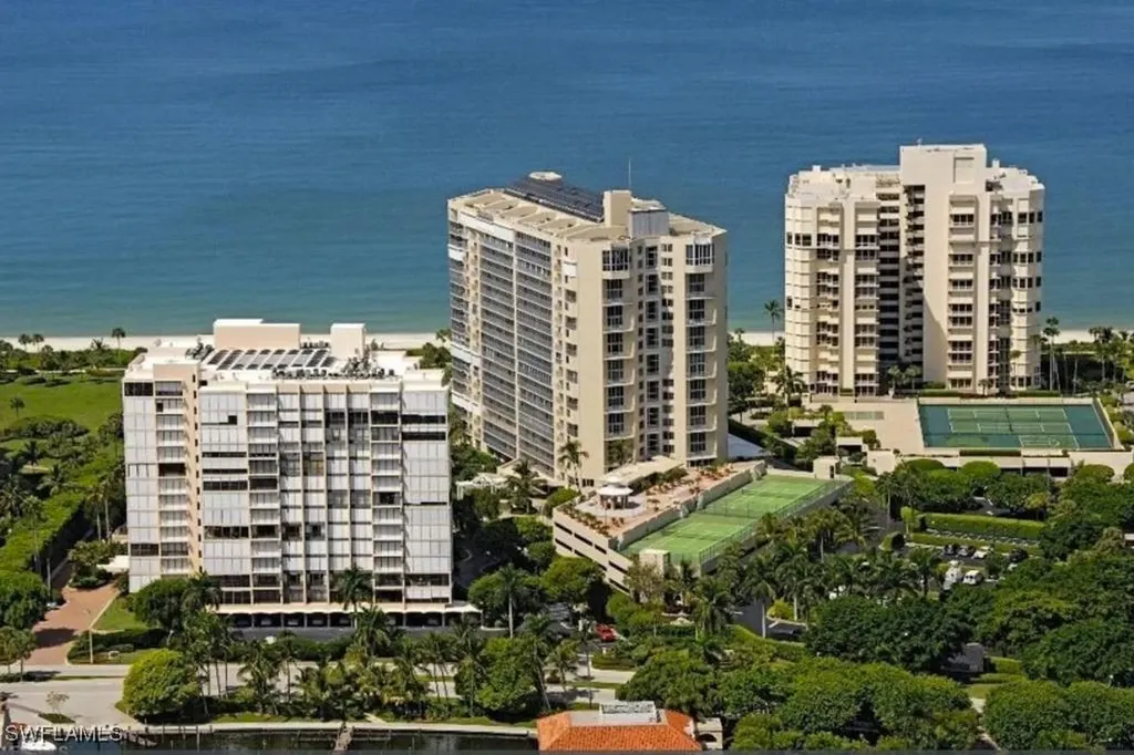 4041 Gulf Shore Boulevard N Naples FL 34103
