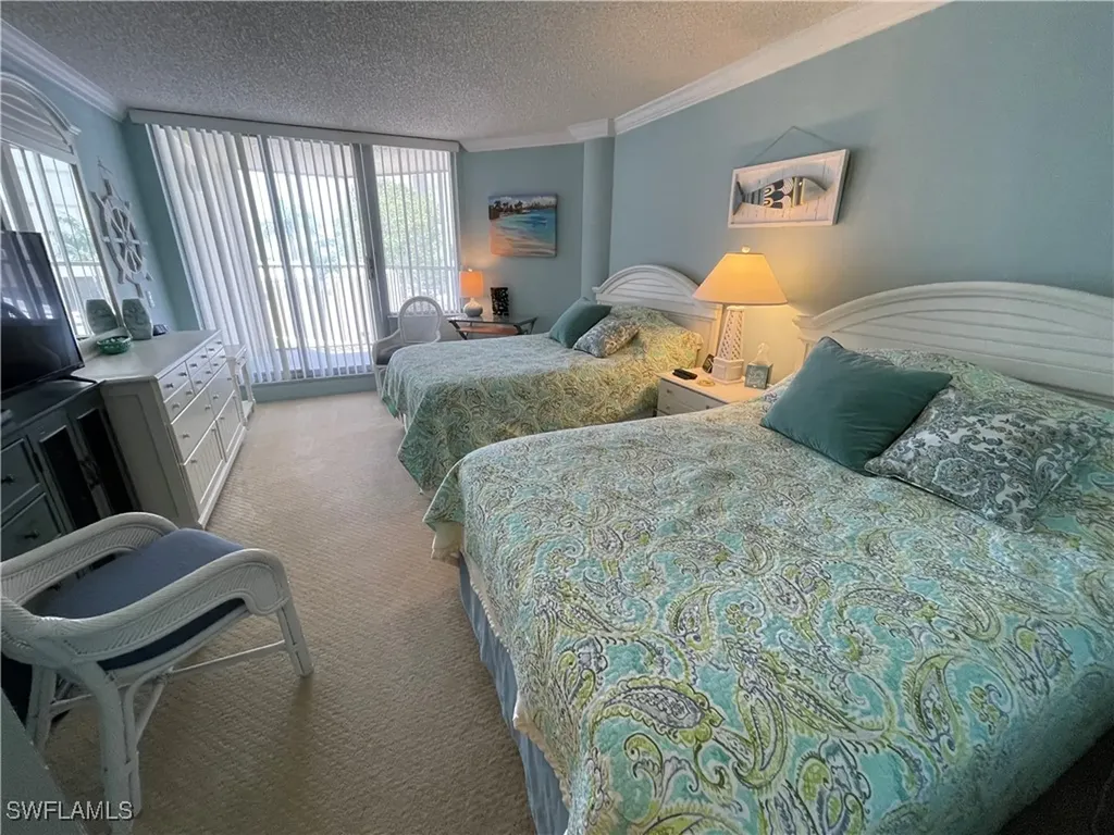 4041 Gulf Shore Boulevard N Naples FL 34103