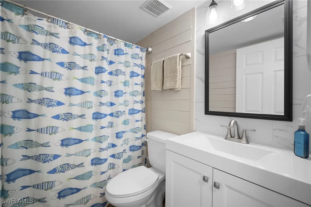 765 Wiggins Lake Drive Naples FL 34110