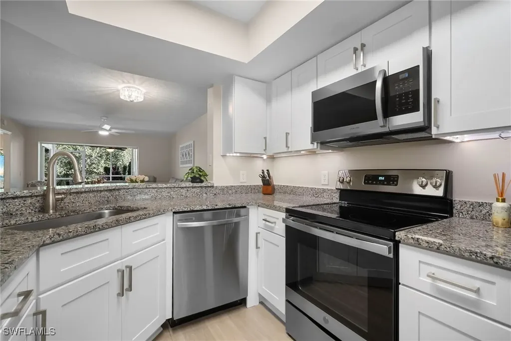 765 Wiggins Lake Drive Naples FL 34110