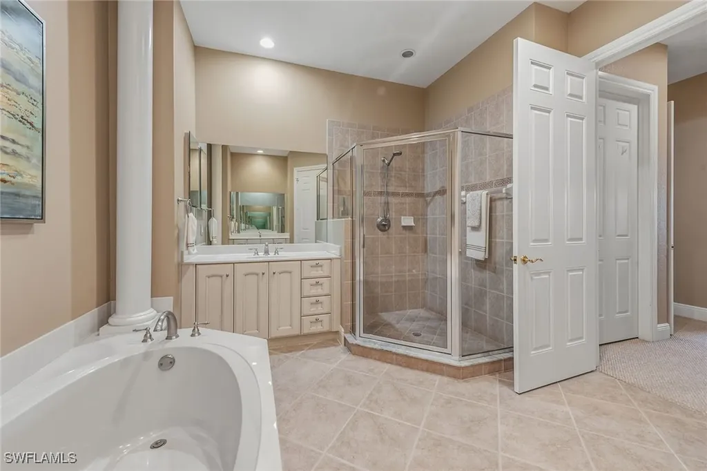 9224 Campanile Circle Naples FL 34114