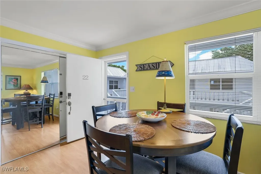 780 10th Avenue S Naples FL 34102