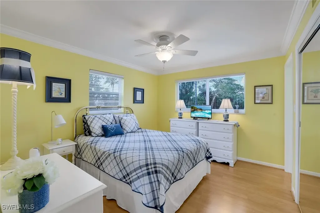 780 10th Avenue S Naples FL 34102