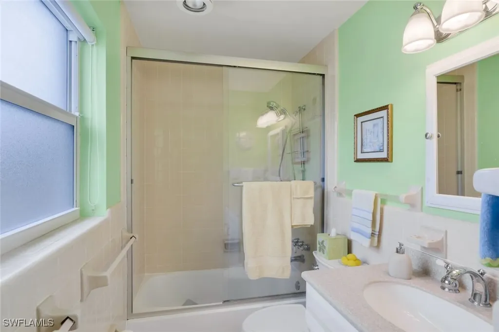 780 10th Avenue S Naples FL 34102