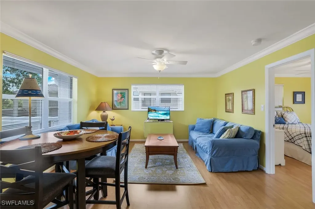 780 10th Avenue S Naples FL 34102