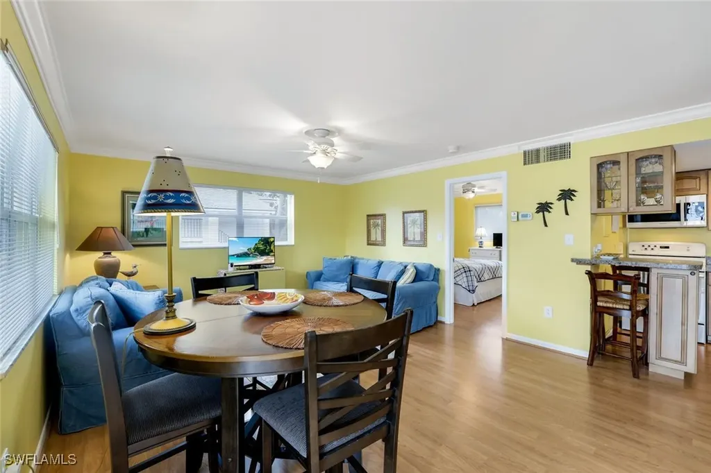 780 10th Avenue S Naples FL 34102