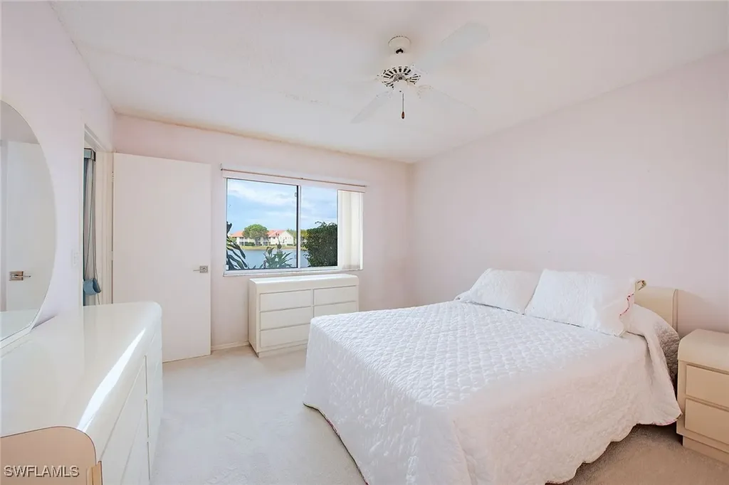 7800 Emerald Circle Naples FL 34109