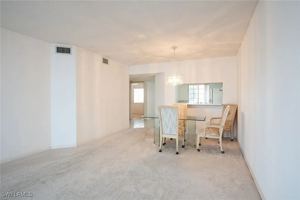 7800 Emerald Circle Naples FL 34109