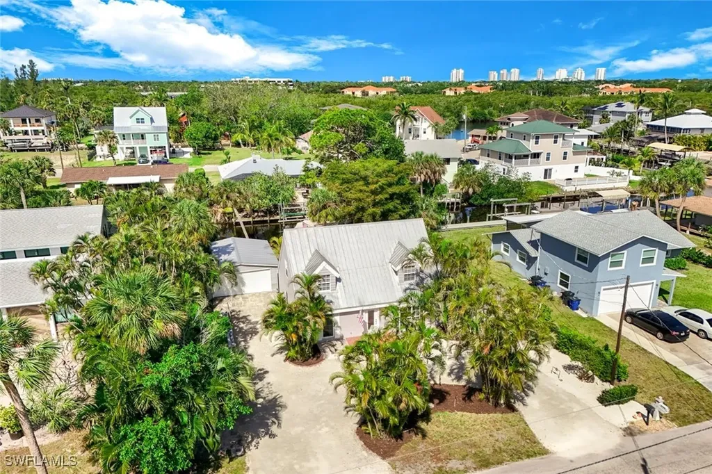 27269 Gasparilla Drive Bonita Springs FL 34135