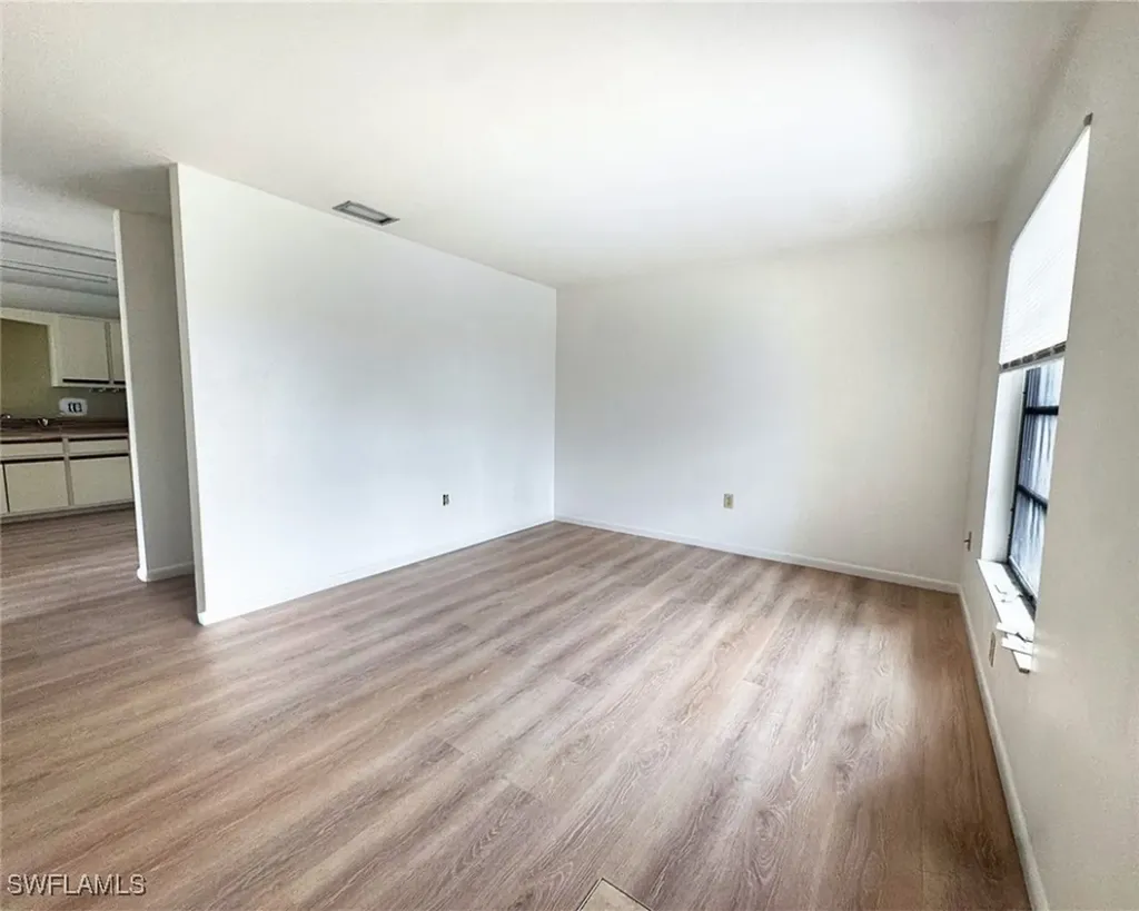 699 110th Avenue Naples FL 34108