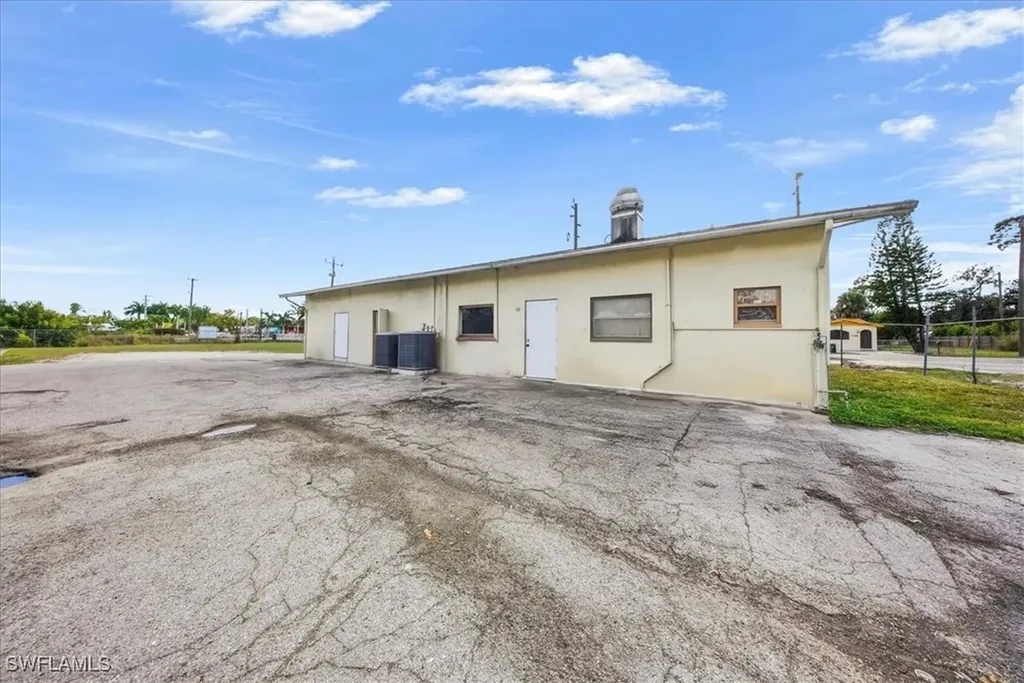 10401 W Terry Street Bonita Springs FL 34135