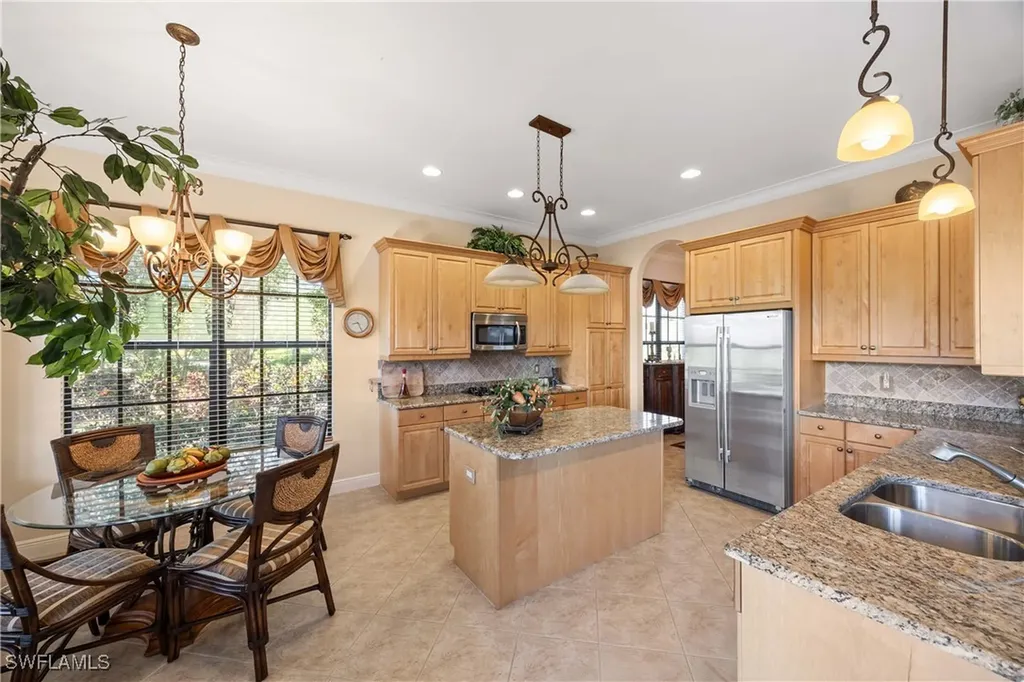 9105 Prima Way Naples FL 34113