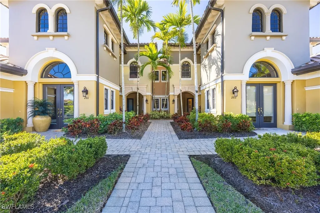 9105 Prima Way Naples FL 34113