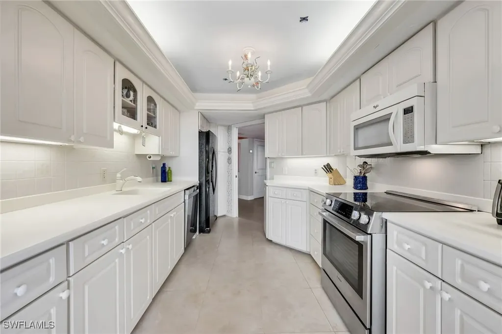 4901 Gulf Shore Boulevard N Naples FL 34103