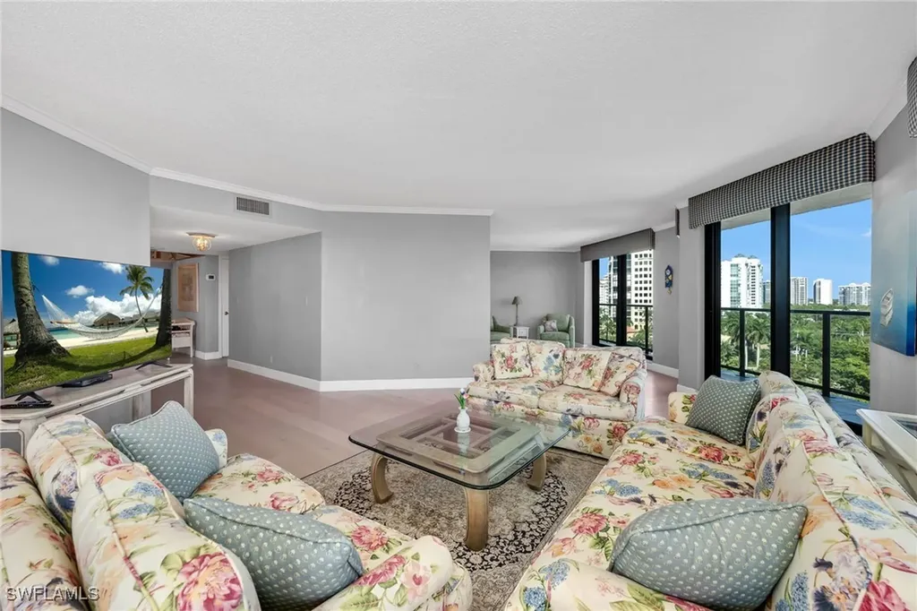 4901 Gulf Shore Boulevard N Naples FL 34103