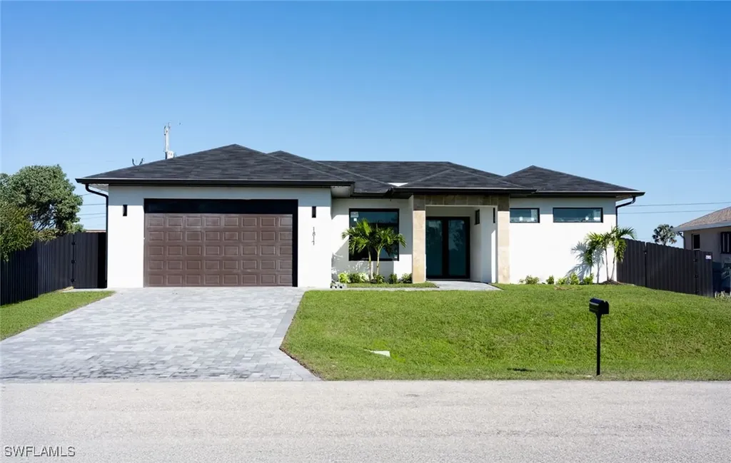 1817 NE 17th Street Cape Coral FL 33909