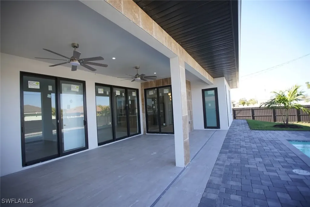 1817 NE 17th Street Cape Coral FL 33909