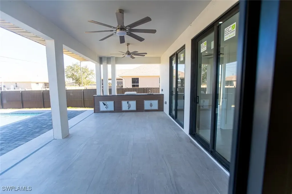 1817 NE 17th Street Cape Coral FL 33909