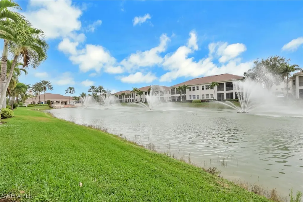 517 Avellino Isle Circle Naples FL 34119
