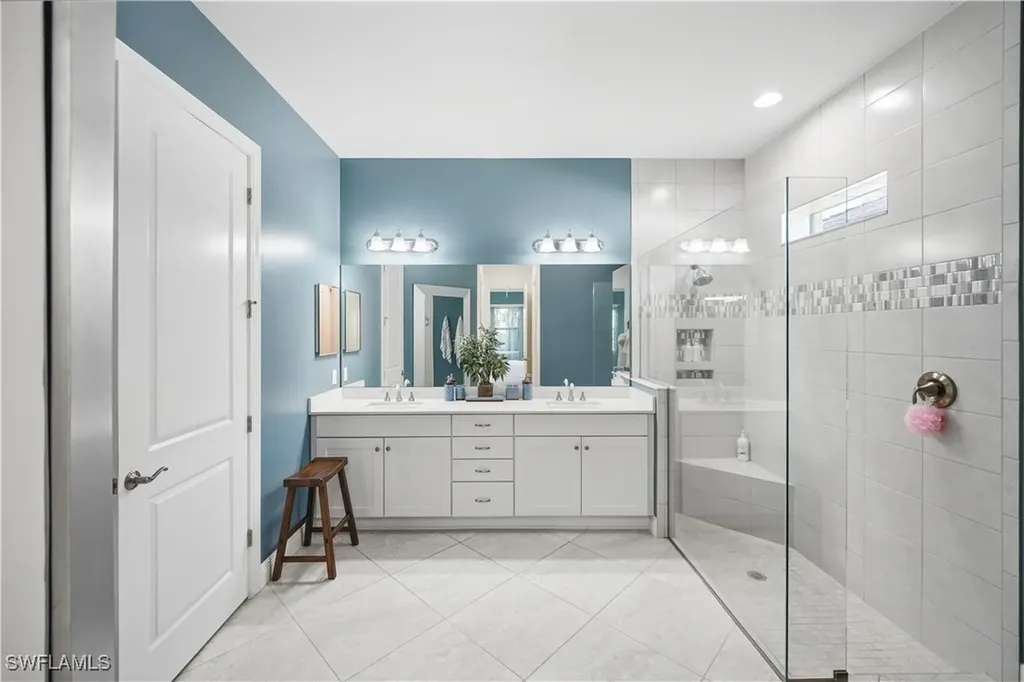 4664 Abaca Circle Naples FL 34119