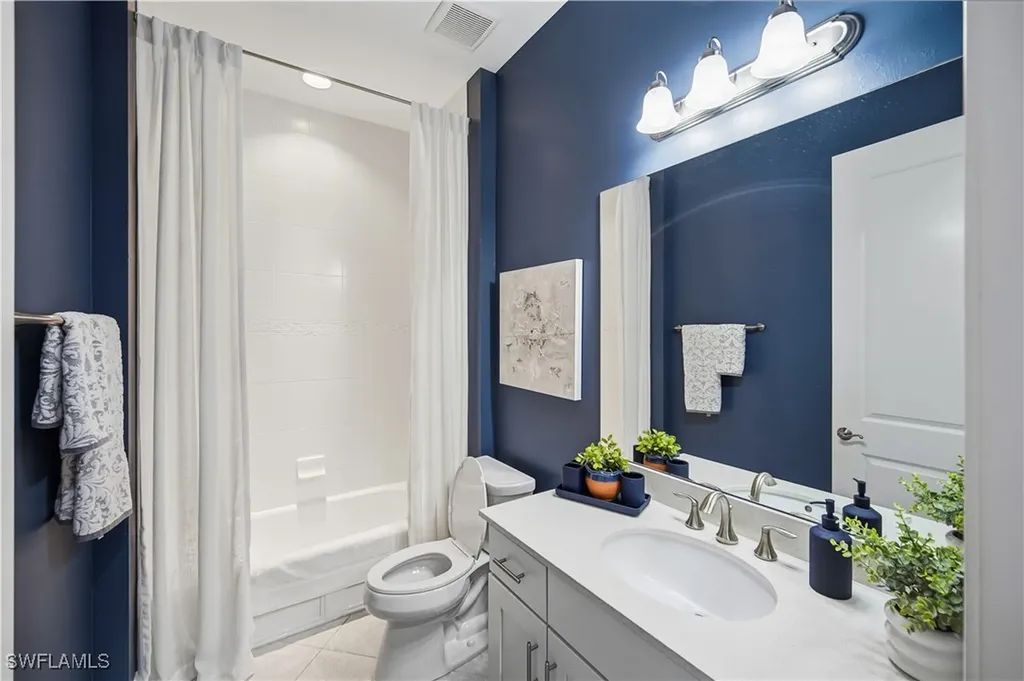 4664 Abaca Circle Naples FL 34119