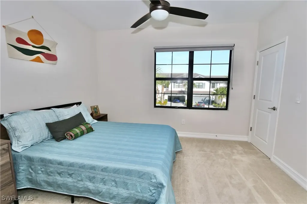 7352 Rockefeller Drive Naples FL 34119