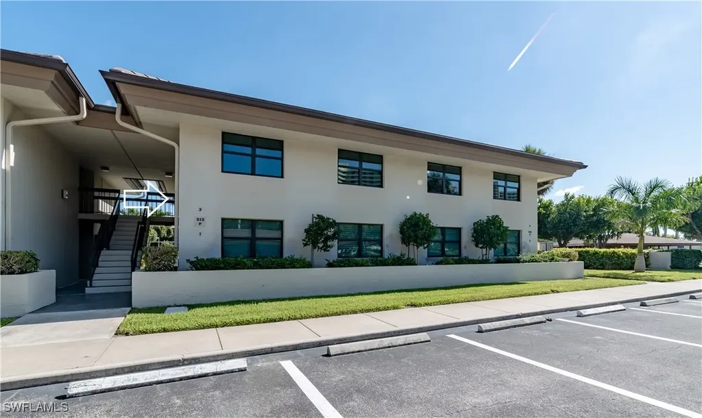 513 Seaview Court Marco Island FL 34145