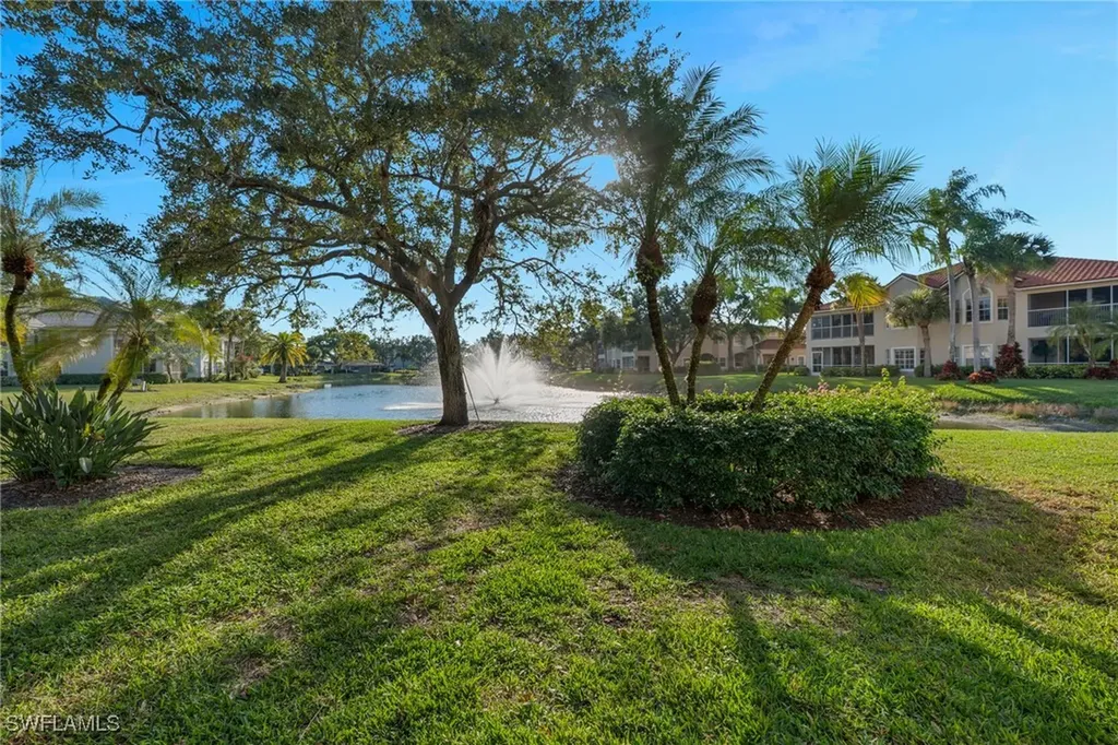 6085 Reserve Circle Naples FL 34119