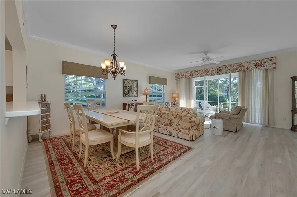 6085 Reserve Circle Naples FL 34119