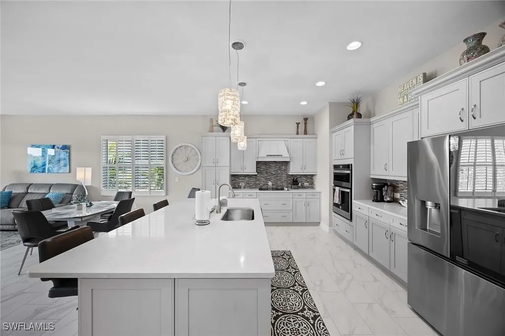 7781 Hawthorne Drive Naples FL 34113