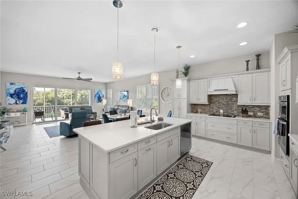 7781 Hawthorne Drive Naples FL 34113