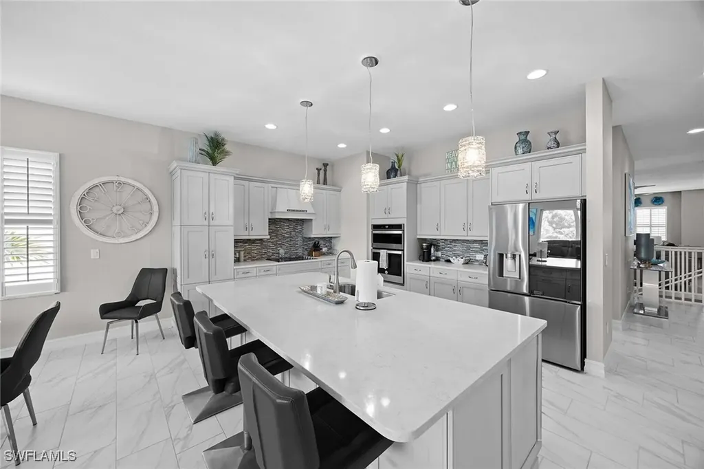 7781 Hawthorne Drive Naples FL 34113