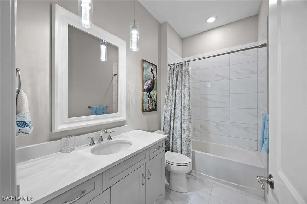 7781 Hawthorne Drive Naples FL 34113