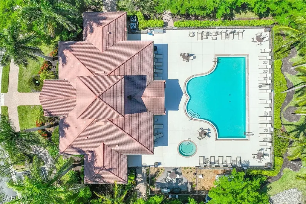 7781 Hawthorne Drive Naples FL 34113