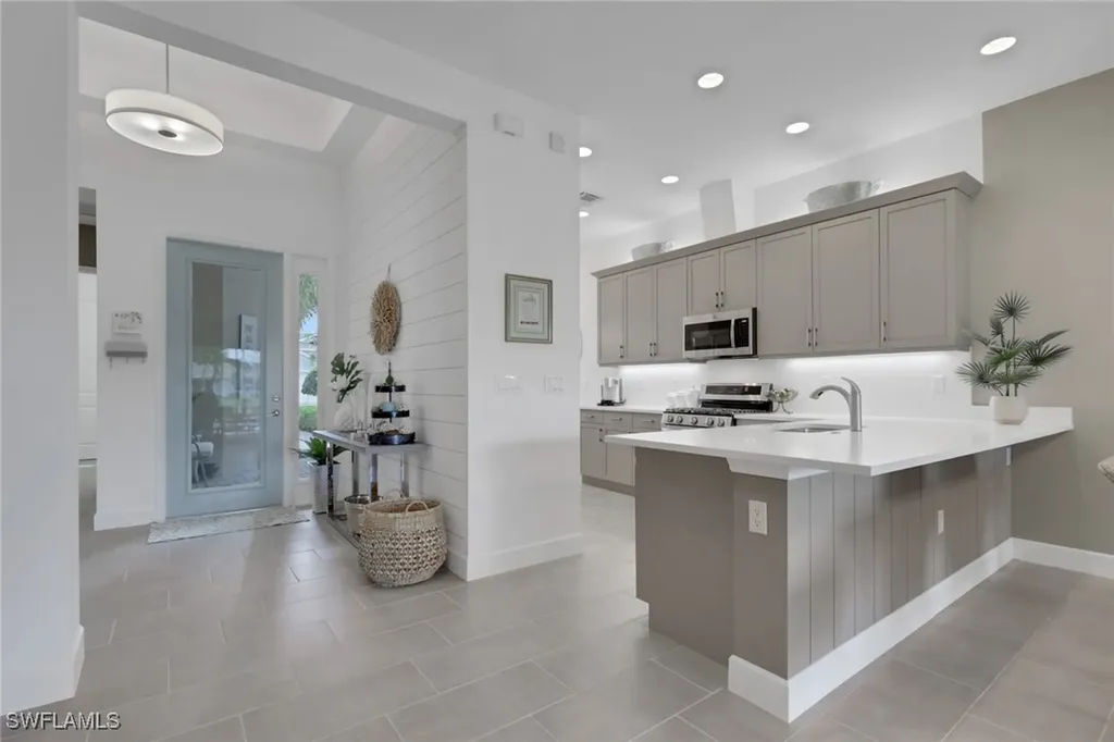 28428 Abruzzo Drive Bonita Springs FL 34135