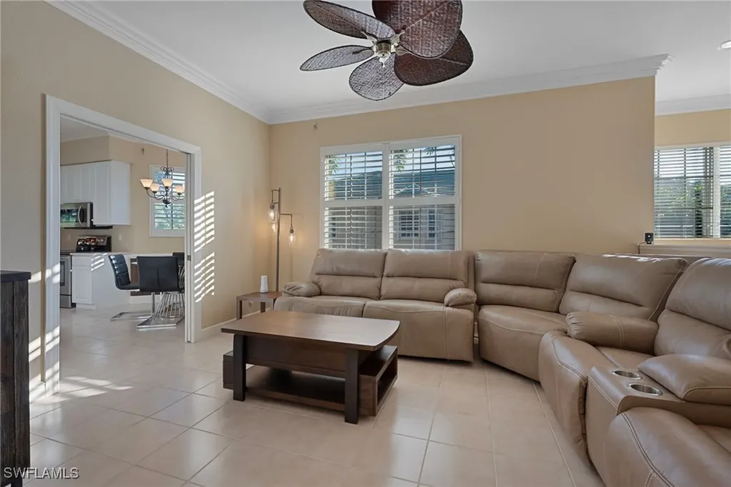 642 Vintage Reserve Circle Naples FL 34119