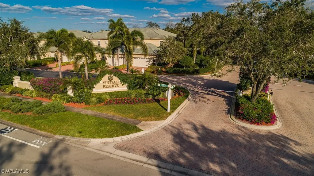 642 Vintage Reserve Circle Naples FL 34119